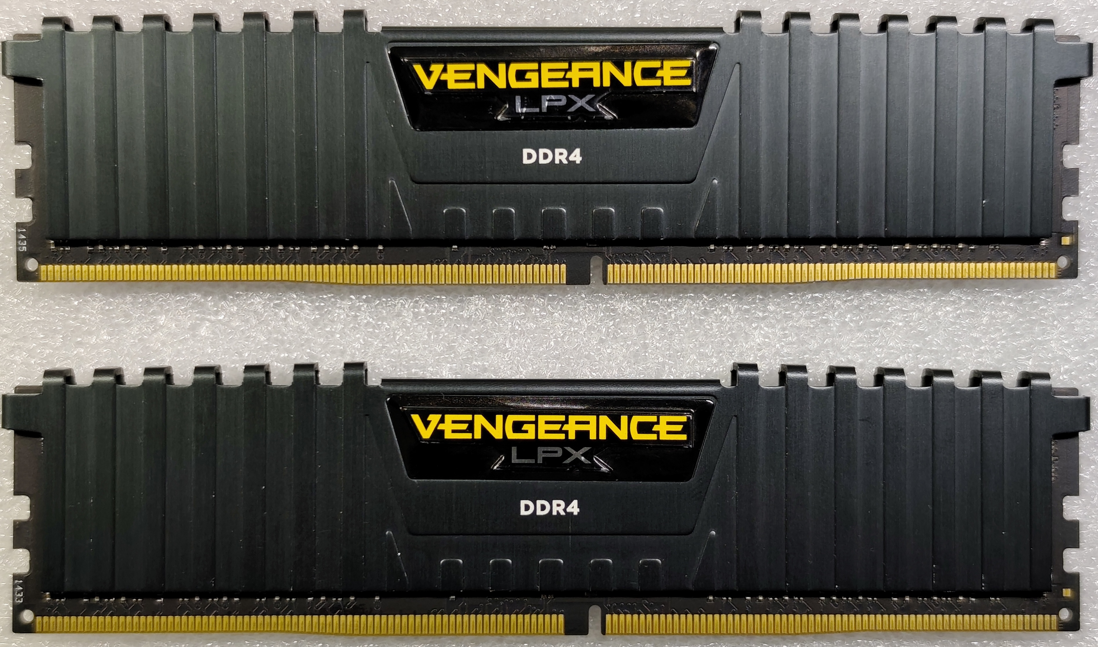 رم Corsair Vengeance LPX 8GB (2×4GB) DDR4 2666MHz CL15